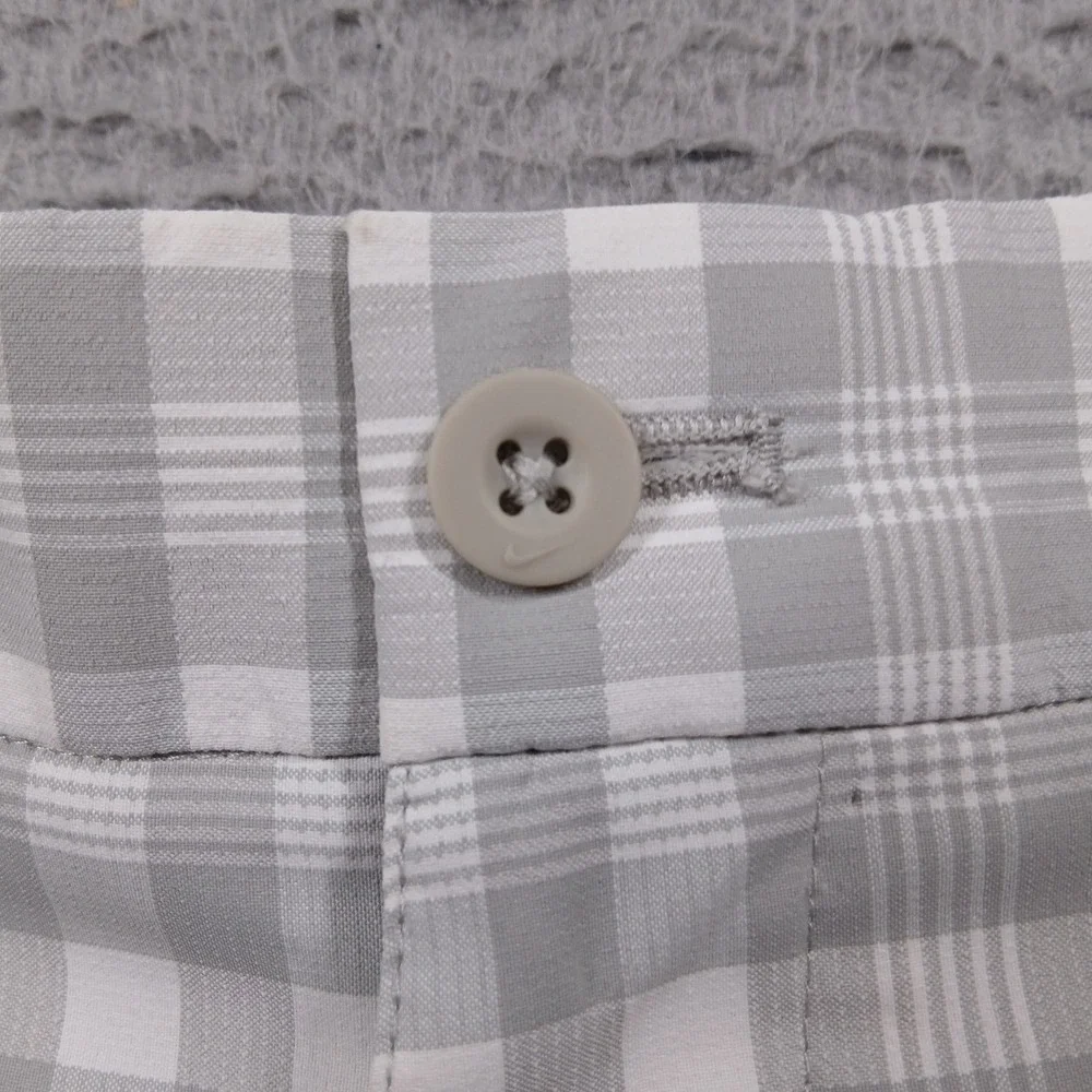 Nike Golf‎ Dri-FIT Shorts Men's 36 Grey White Plaid Gingham Check Performance